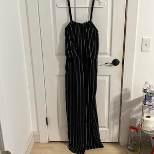 Women’s stripped jumpsuit